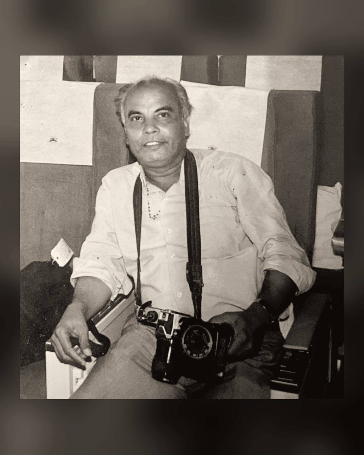 The founder of Eternal Graphers with his camera